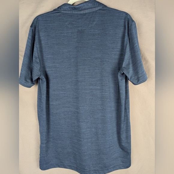 Chaps Golf medium polo in blue like new - Picture 2 of 10